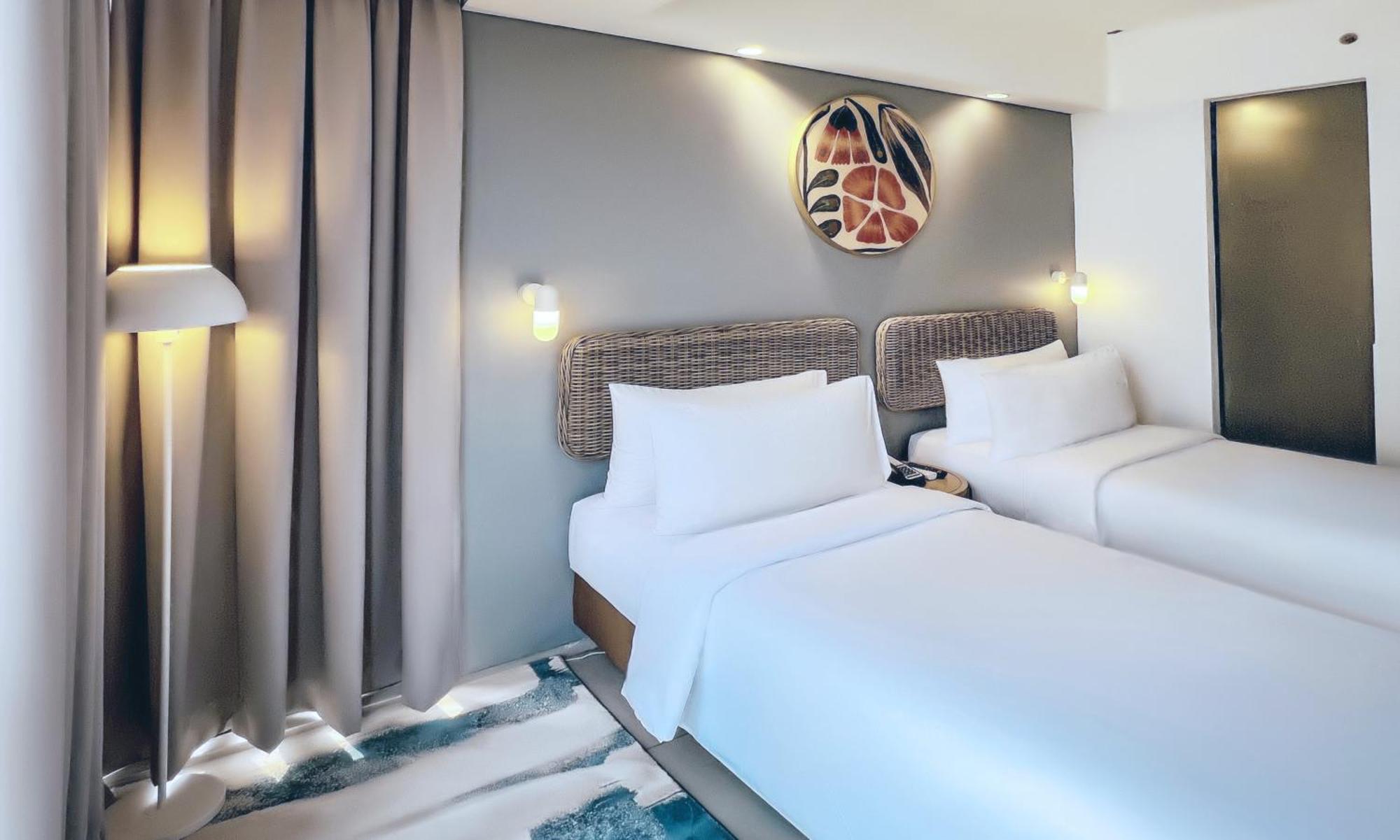 Neo Hotel Puri Indah Джакарта Екстериор снимка